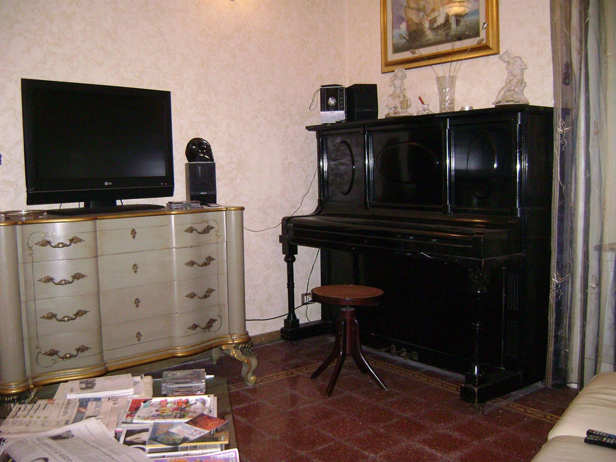 Almaran B&B Trapani Port & City Exterior photo